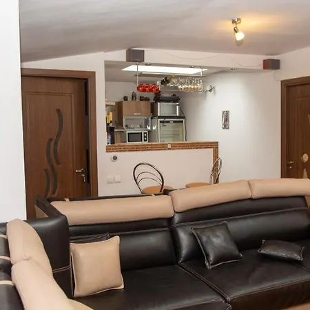 B&B Myr House